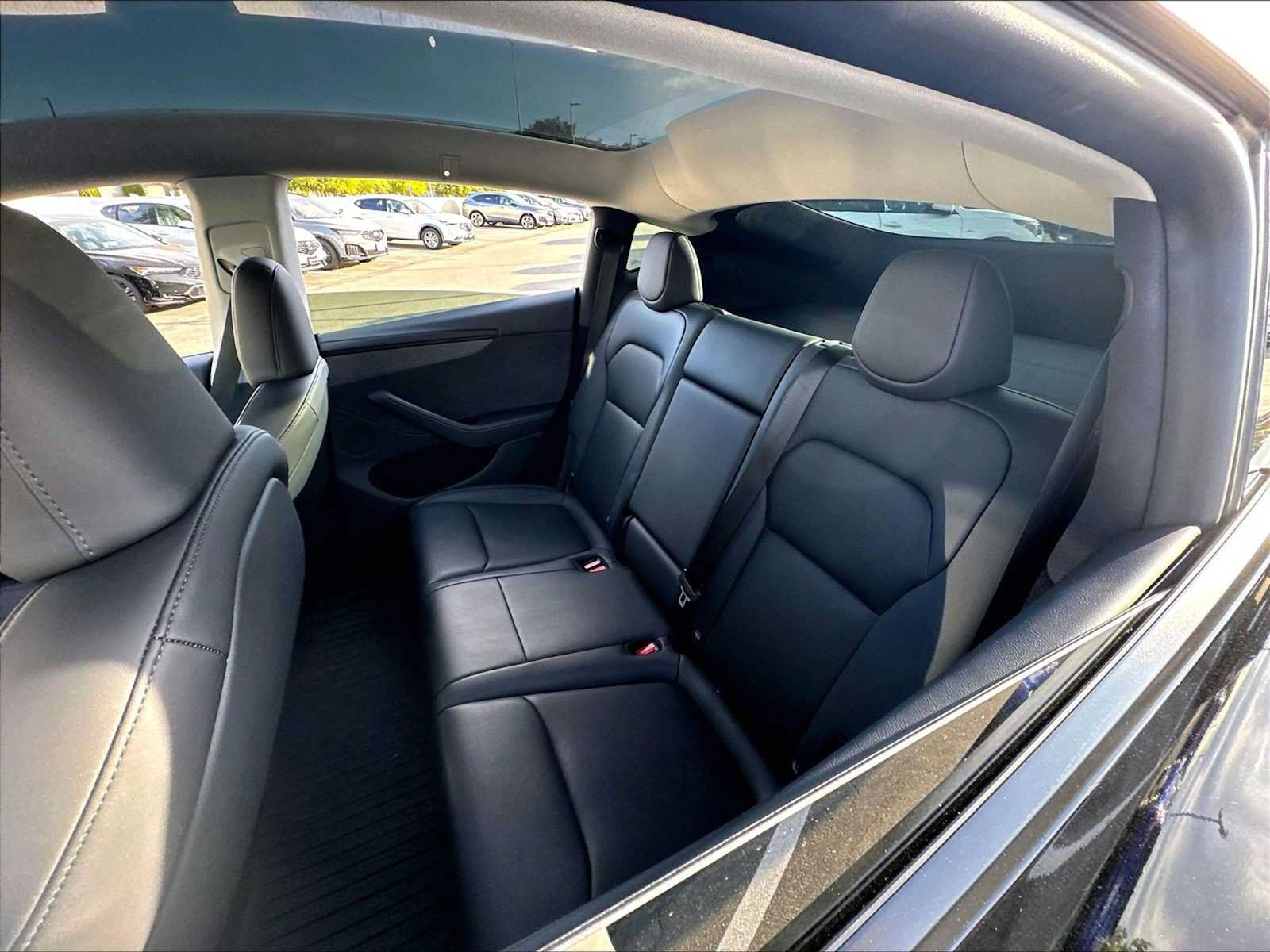 Used 2026 Tesla Model Y AWD image 26
