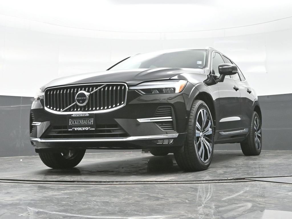 Used 2023 Volvo XC60 B5 Plus w/ Climate Package image 22