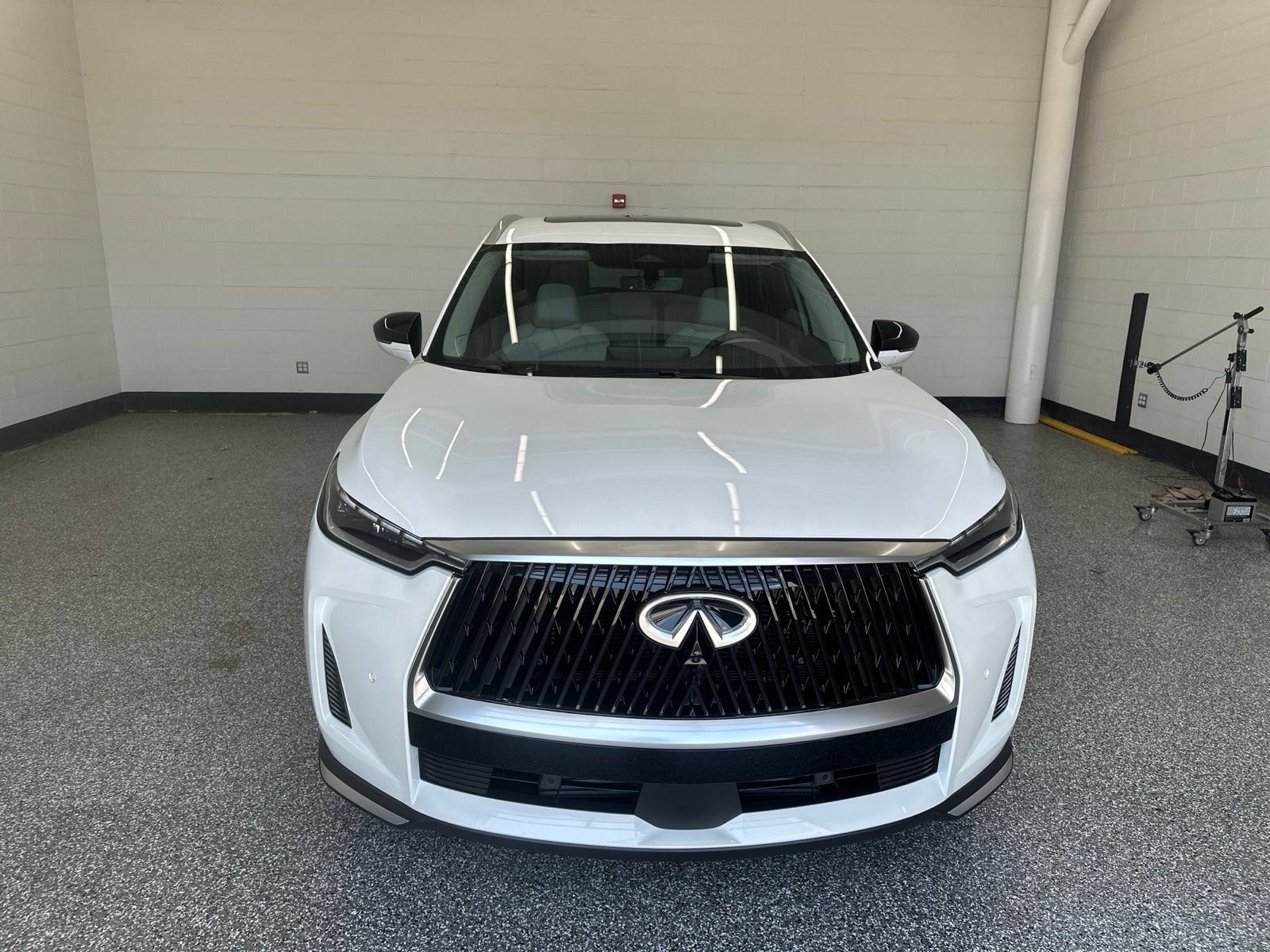 New 2027 INFINITI QX60 Luxe w/ Cargo Package AWD/4WD image 5