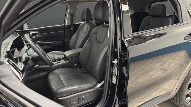 Used 2025 Kia Sorento X-Line EX AWD/4WD image 9
