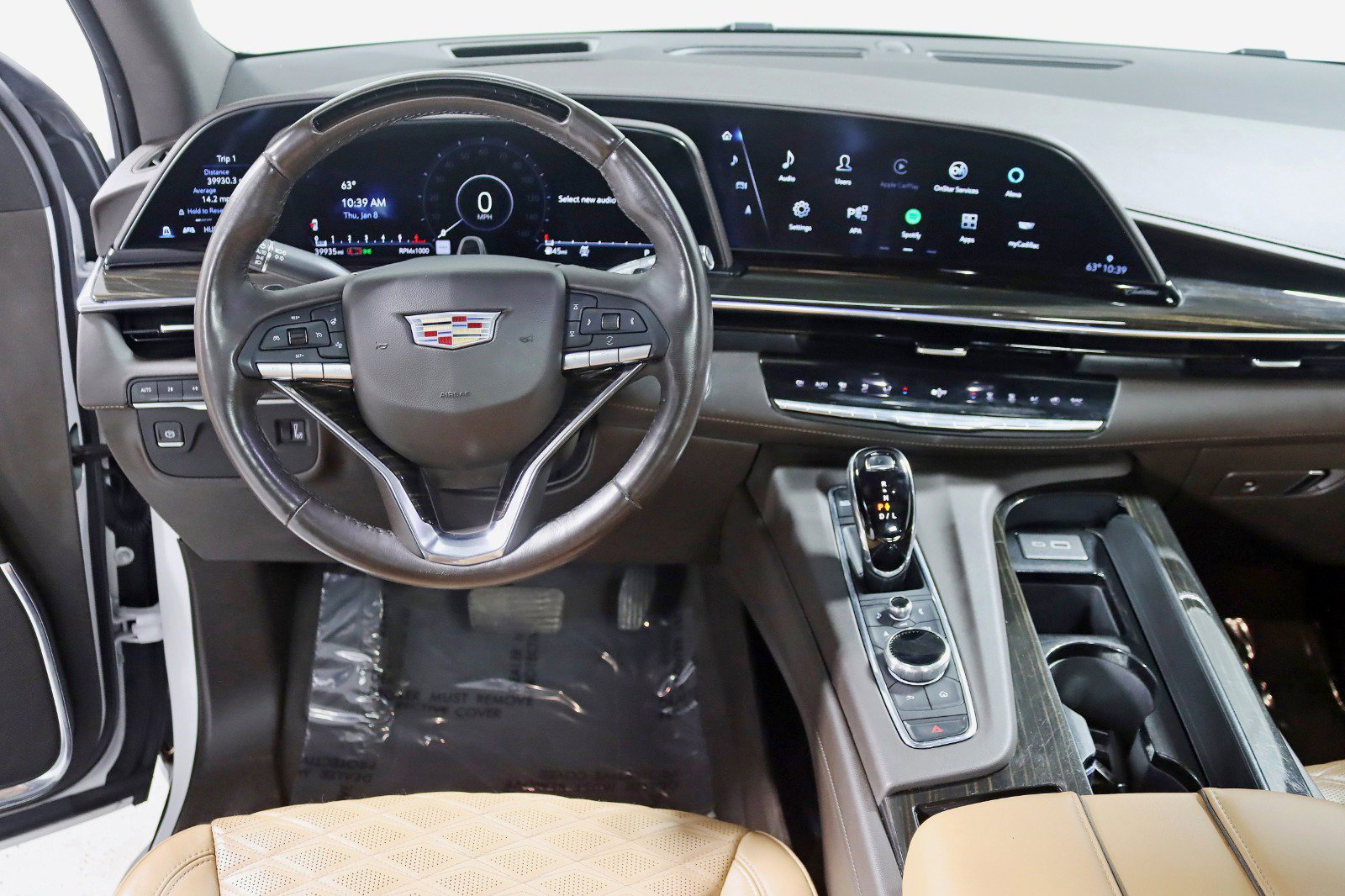 Used 2023 Cadillac Escalade ESV Premium Luxury AWD/4WD image 14