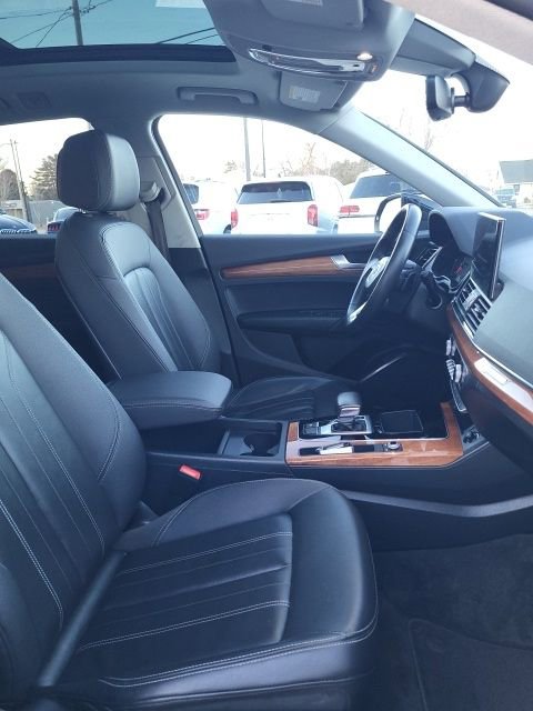 Used 2023 Audi Q5 2.0T Premium image 17