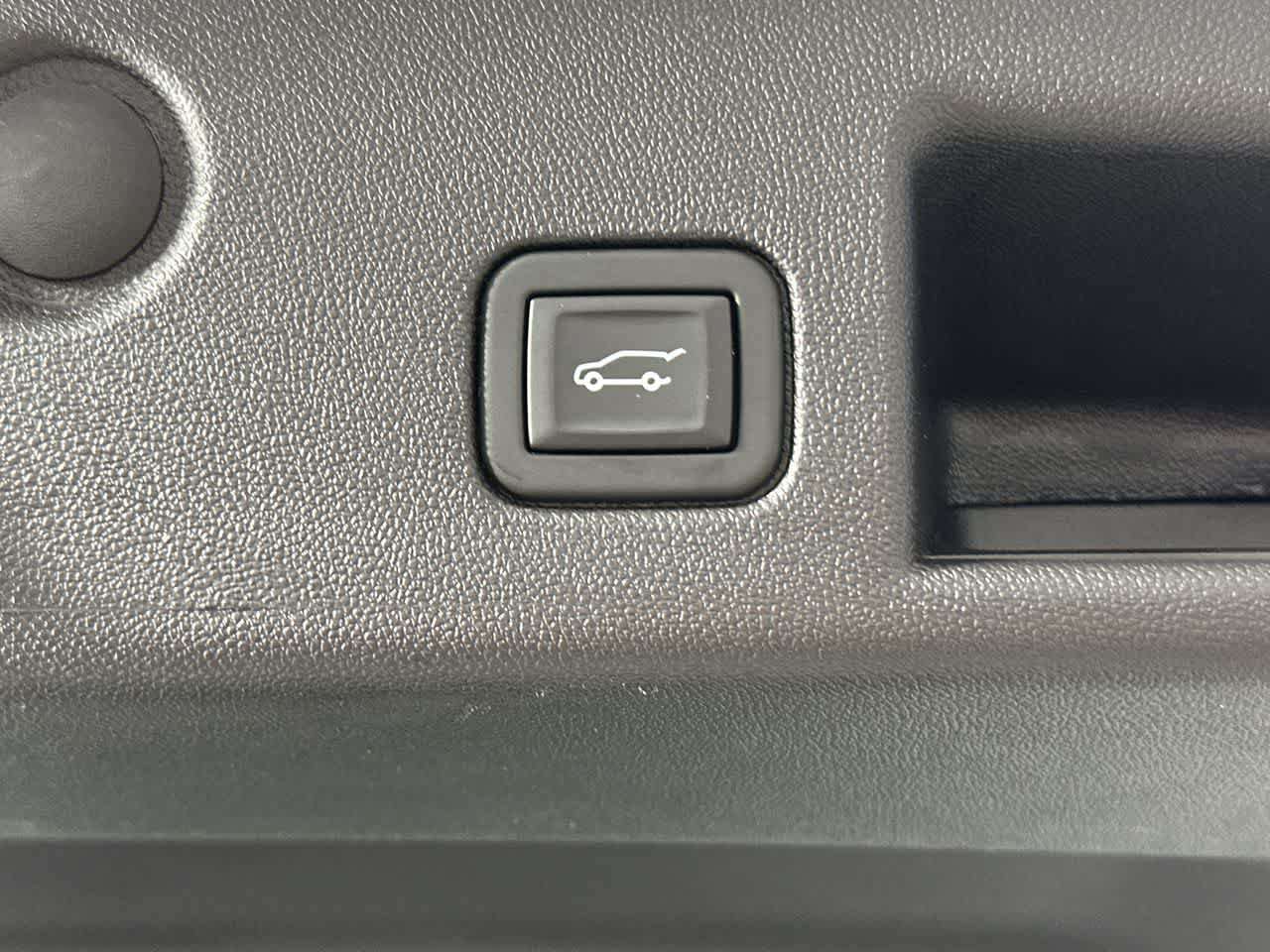 Used 2024 Chevrolet Equinox LT AWD/4WD image 22