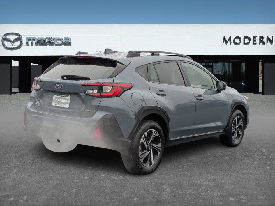Used 2024 Subaru Crosstrek 2.0i Premium image 5