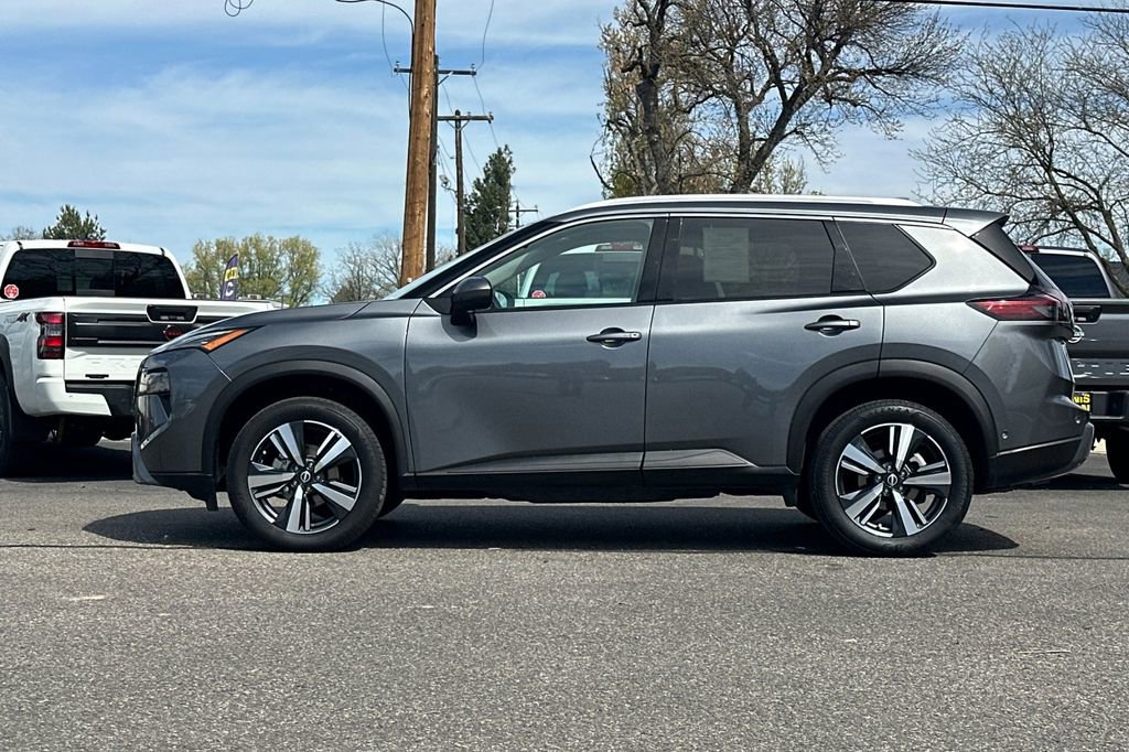 Used 2026 Nissan Rogue SL AWD/4WD image 7