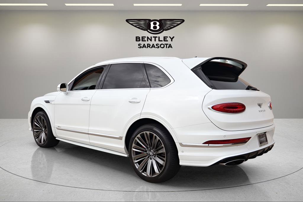 Used 2023 Bentley Bentayga Speed AWD/4WD image 3