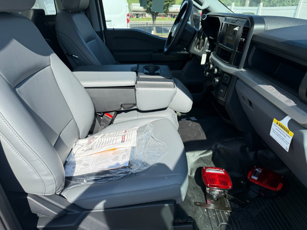 New 2026 Ford F550 2WD Regular Cab Super Duty image 13