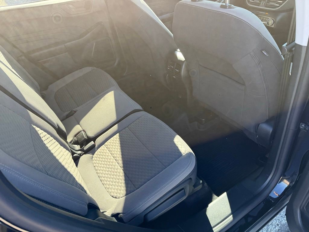 Certified 2022 Ford Escape SE w/ Cold Weather Package image 45