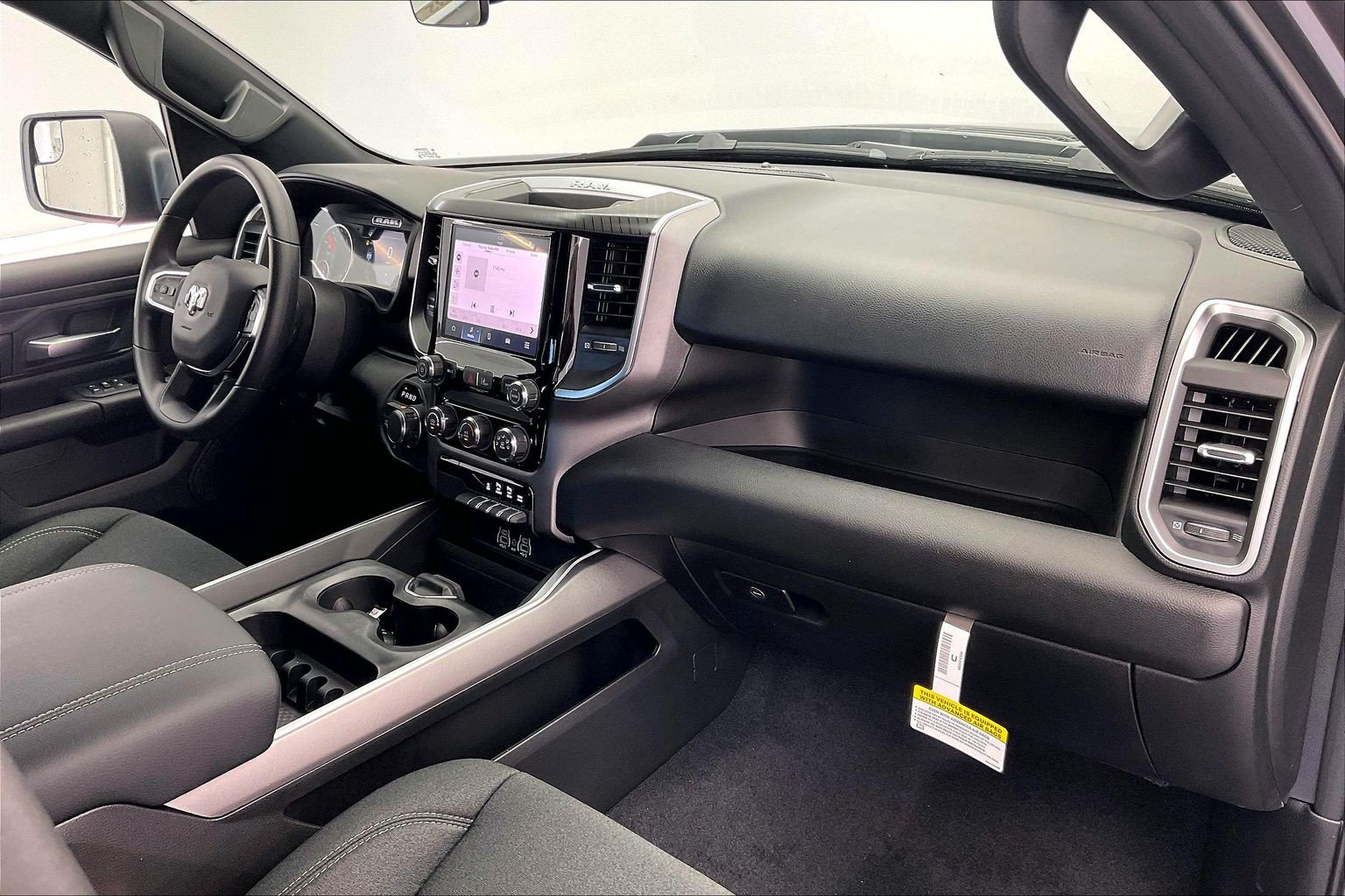 New 2026 RAM 1500 Express AWD/4WD image 6