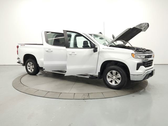 Used 2024 Chevrolet Silverado 1500 LT w/ Protection Package image 9