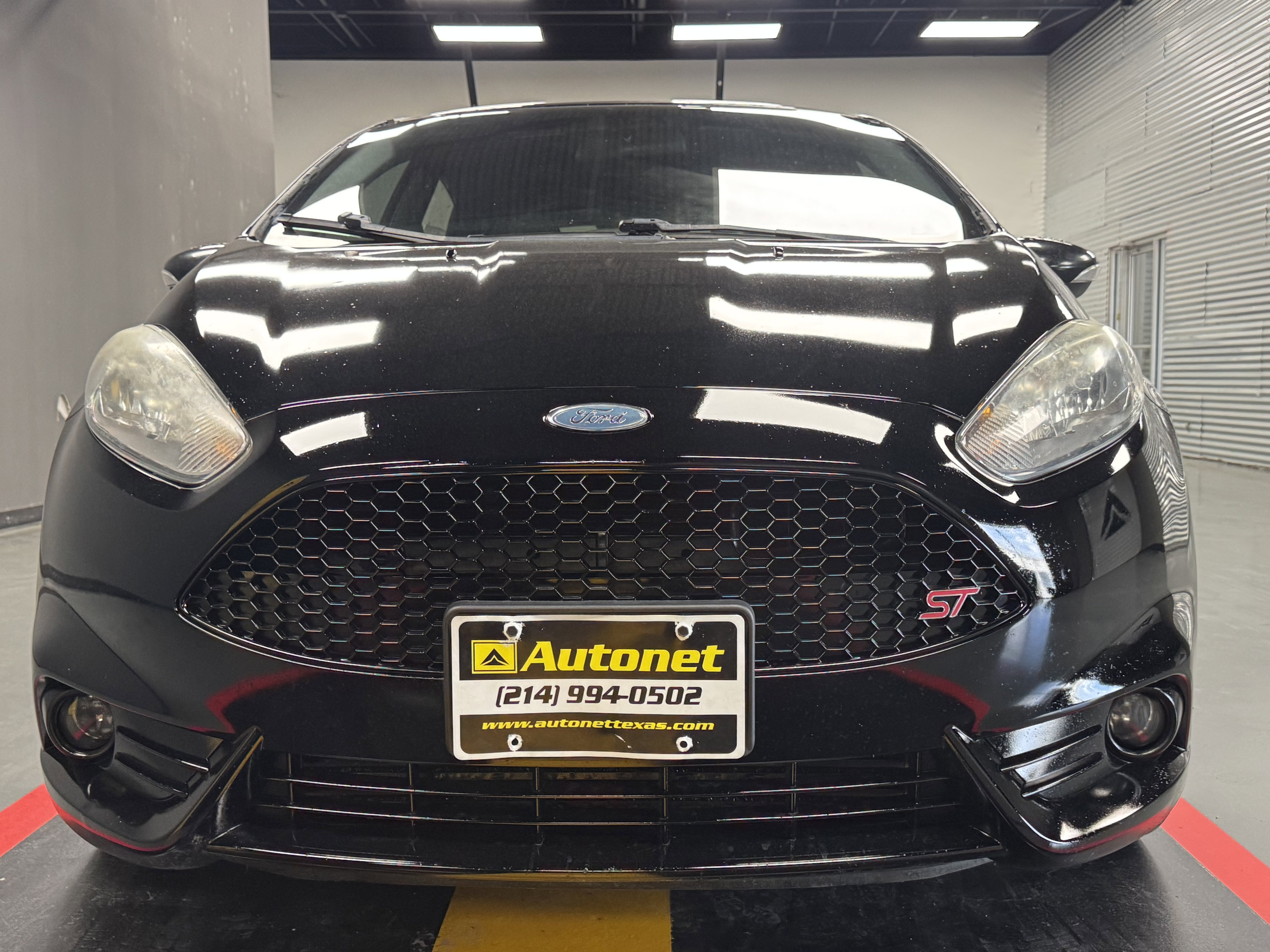 Used 2017 Ford Fiesta ST image 8