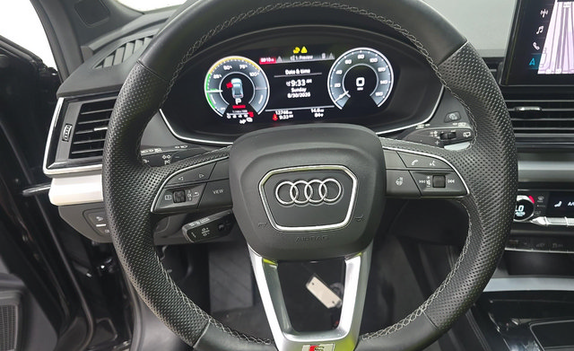 Used 2023 Audi Q5 e Premium Plus w/ Premium Plus Package AWD/4WD image 8