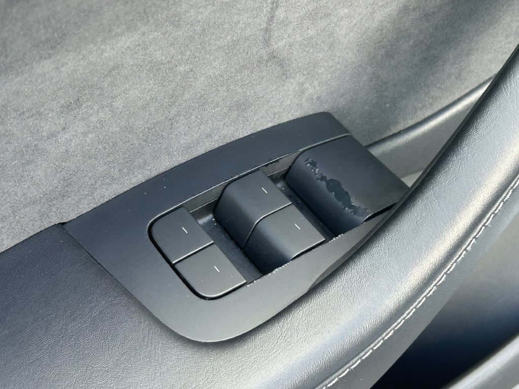 Used 2023 Tesla Model 3 Standard Range RWD image 23