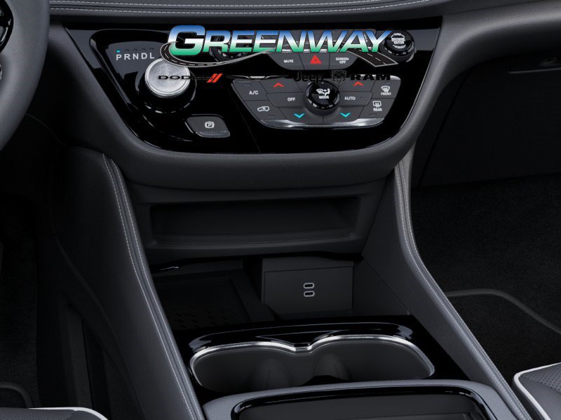 New 2027 Chrysler Pacifica Limited FWD image 24