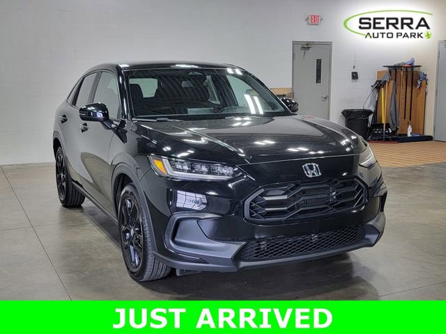 Used 2025 Honda HR-V Sport image 4