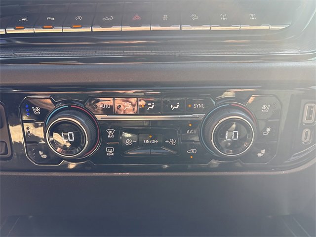 Used 2024 Chevrolet Silverado 1500 ZR2 w/ Technology Package image 35