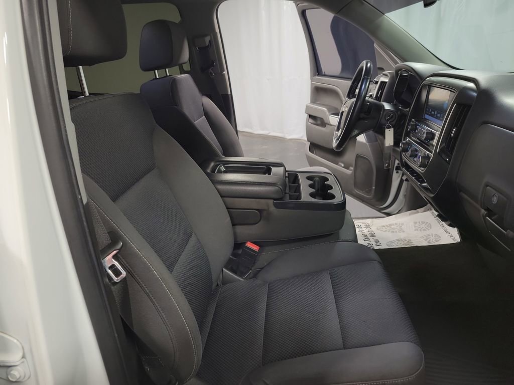 Used 2018 Chevrolet Silverado 1500 LT w/ All Star Edition image 25