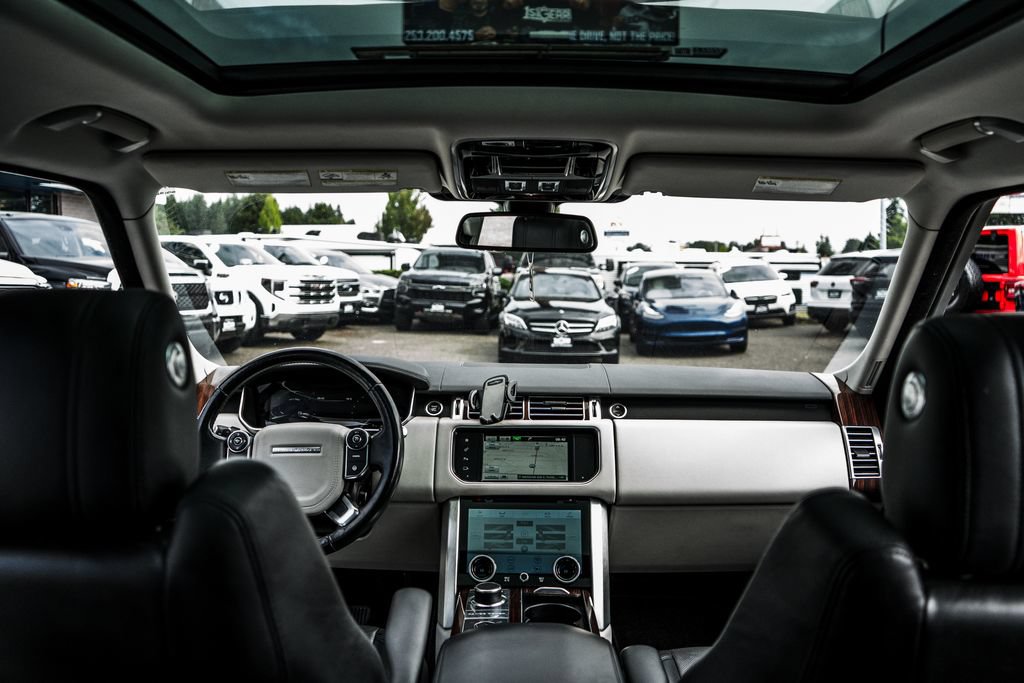 Used 2016 Land Rover Range Rover HSE AWD/4WD image 35