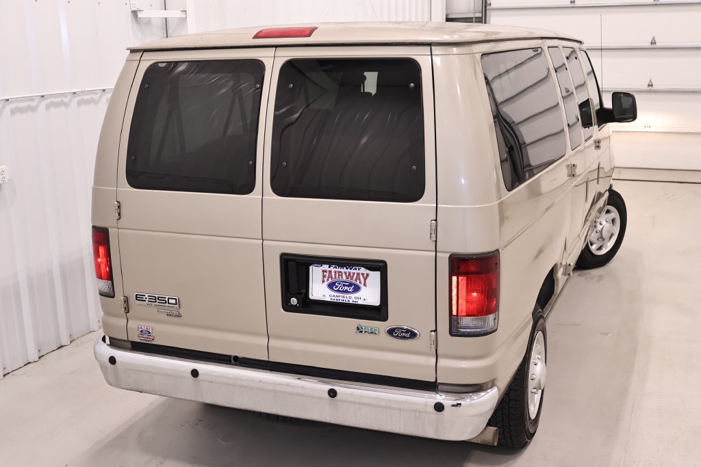 Used 2009 Ford E-350 and Econoline 350 XL RWD image 30