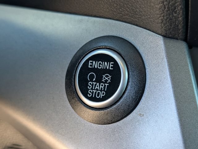 Used 2019 Ford Escape SE FWD image 20