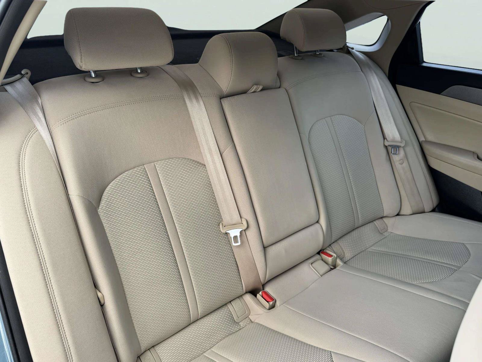 Used 2015 Hyundai Sonata SE FWD image 56