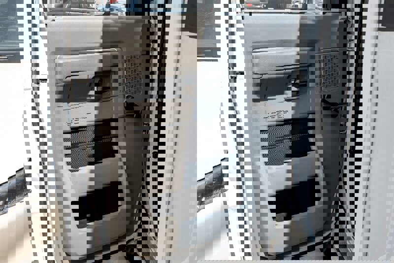 Used 2014 Ford E-350 and Econoline 350 Super Duty image 36