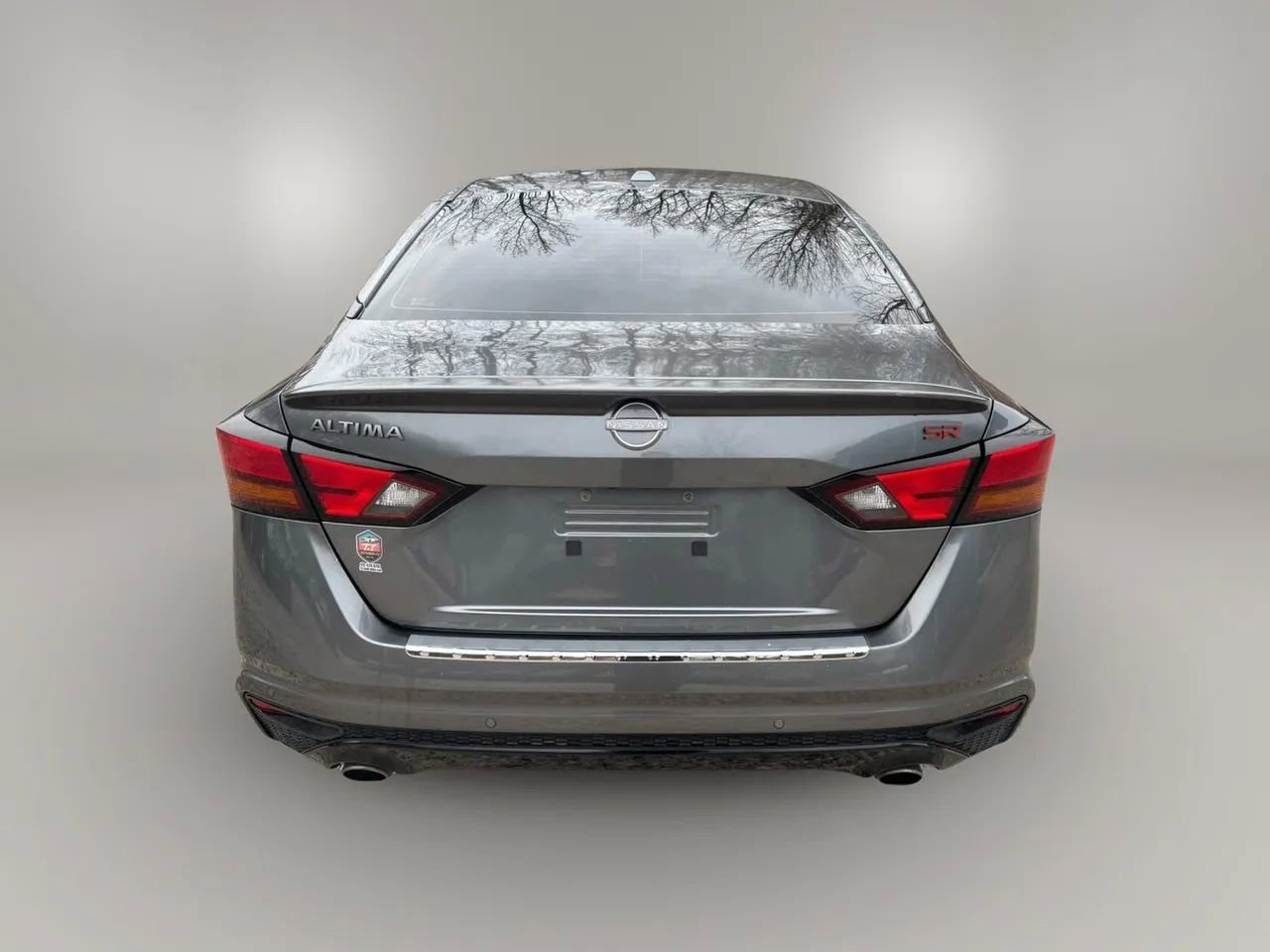 Used 2023 Nissan Altima 2.5 SR w/ SR Premium Package image 8