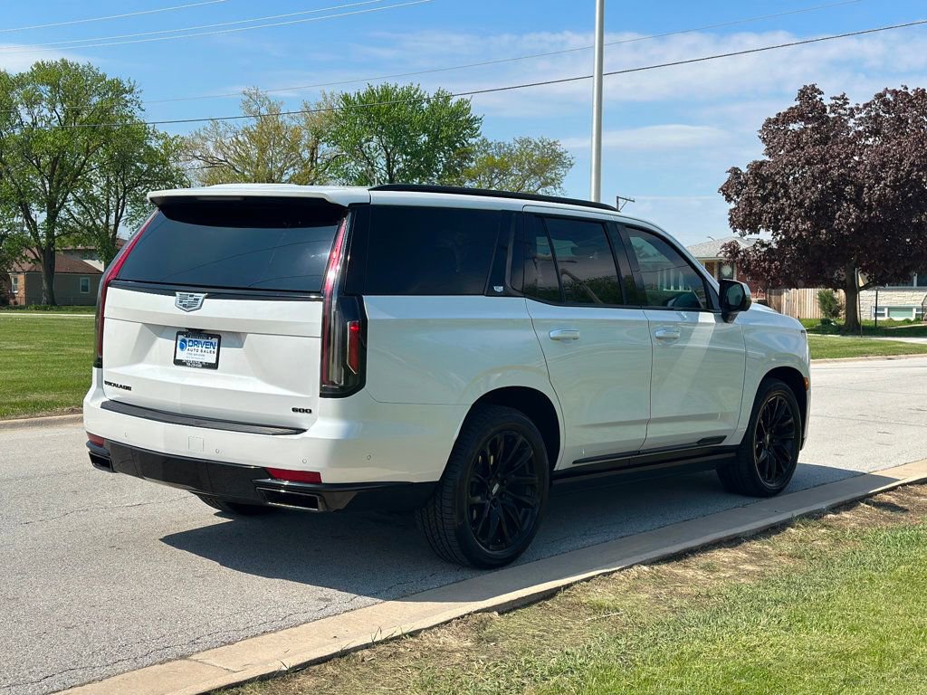 Used 2023 Cadillac Escalade Sport Platinum w/ LPO, ONYX Package AWD/4WD image 9