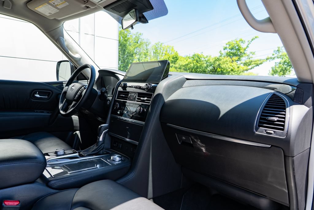 Used 2022 Nissan Armada SV AWD/4WD image 28