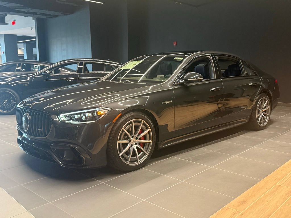 New 2025 Mercedes-Benz S 63 AMG S image 3