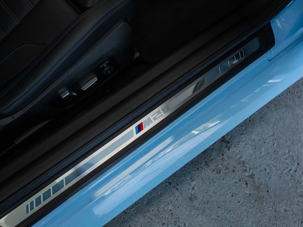 Used 2023 BMW M2 w/ Lighting Package RWD image 37
