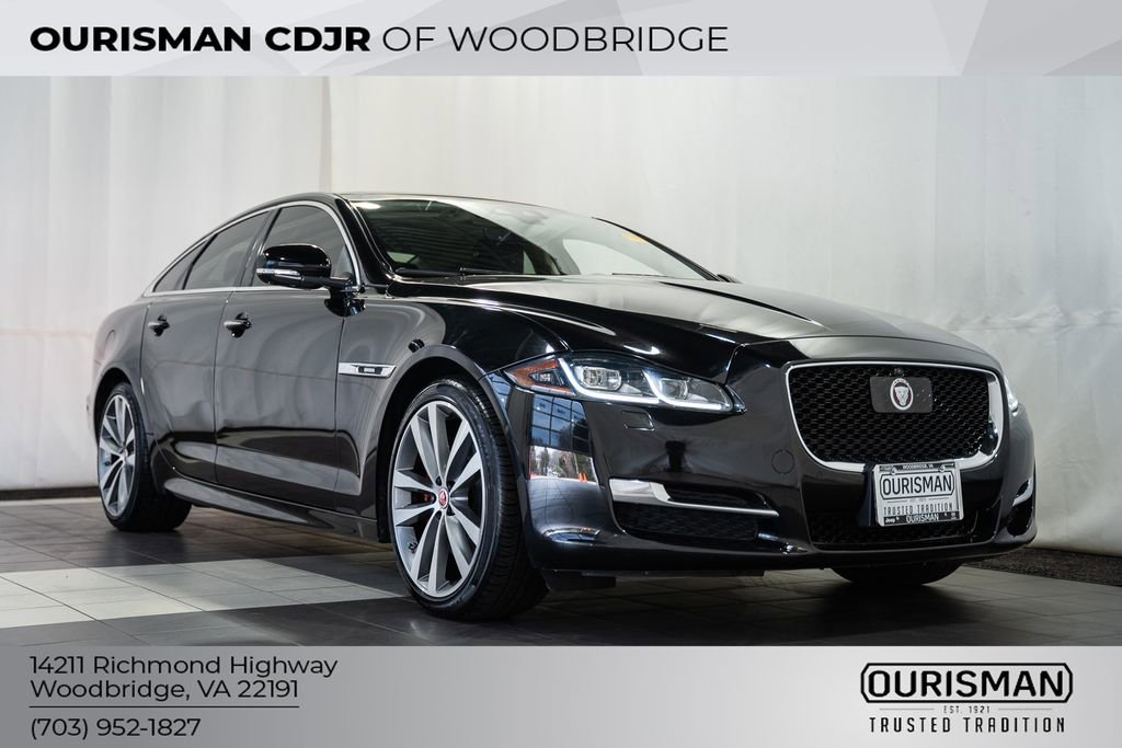 Used 2019 Jaguar XJ R-Sport image 1