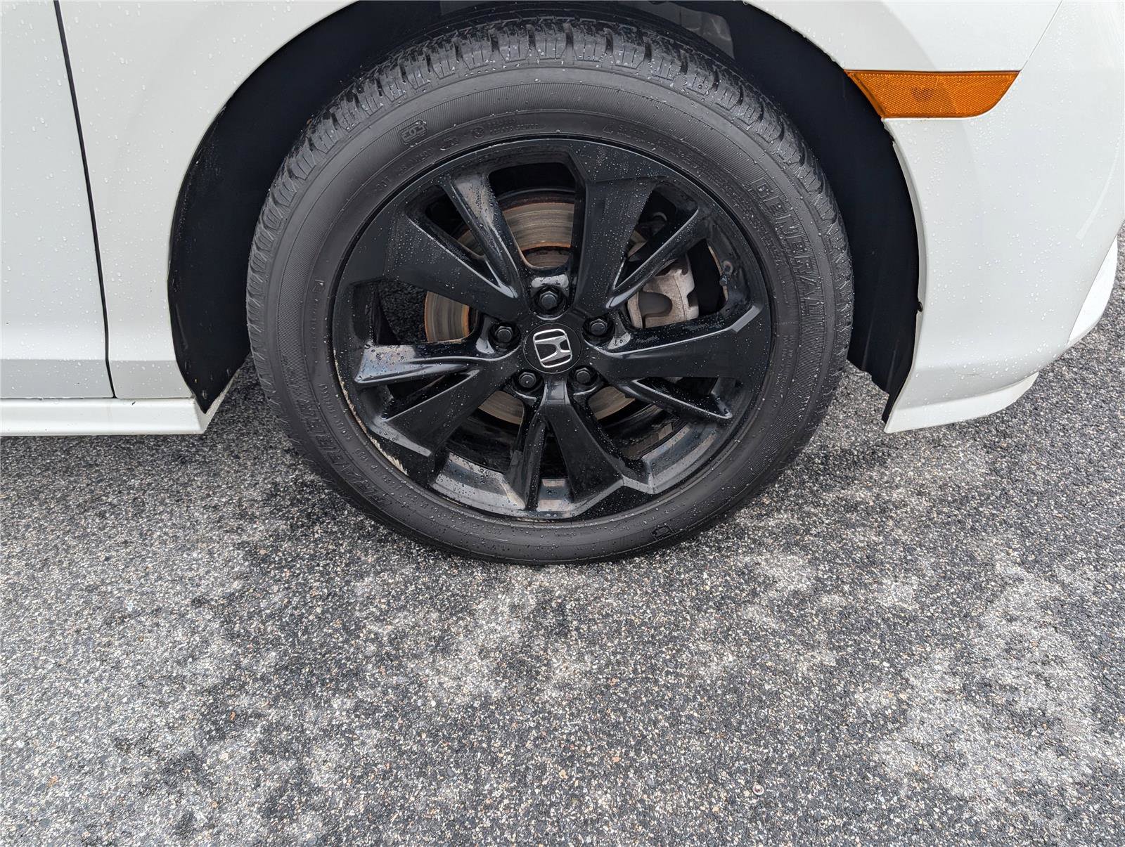 Used 2023 Honda Odyssey Sport image 9