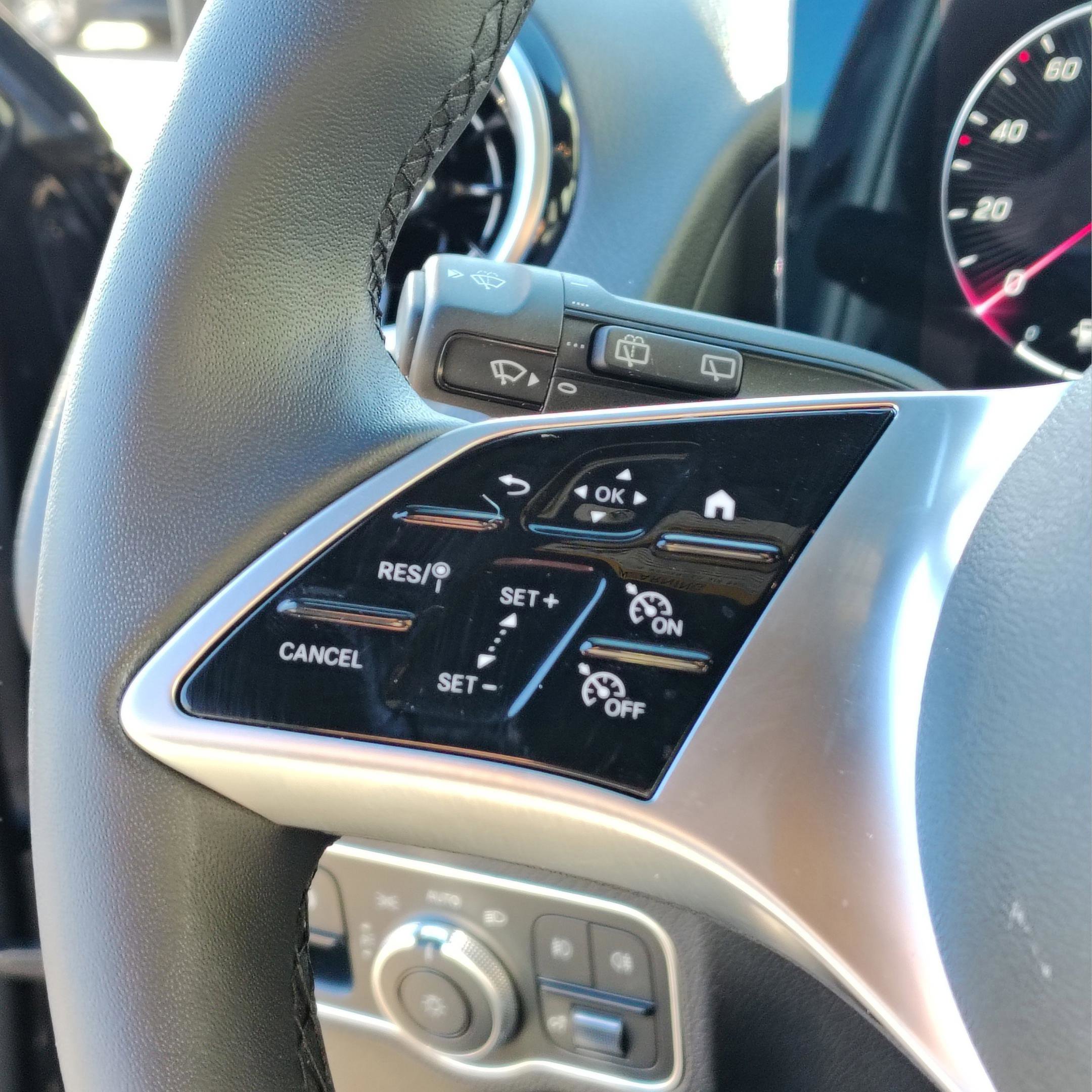 Used 2026 Mercedes-Benz GLB 250 image 31