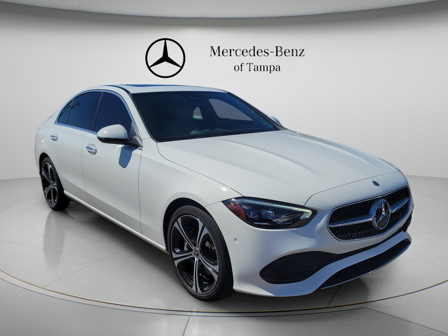 Used 2024 Mercedes-Benz C 300 Sedan image 4