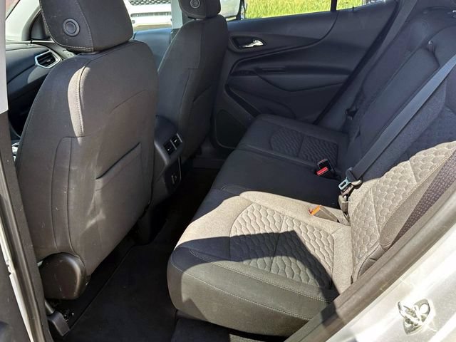 Used 2019 Chevrolet Equinox LT w/ Driver Convenience Package FWD image 14