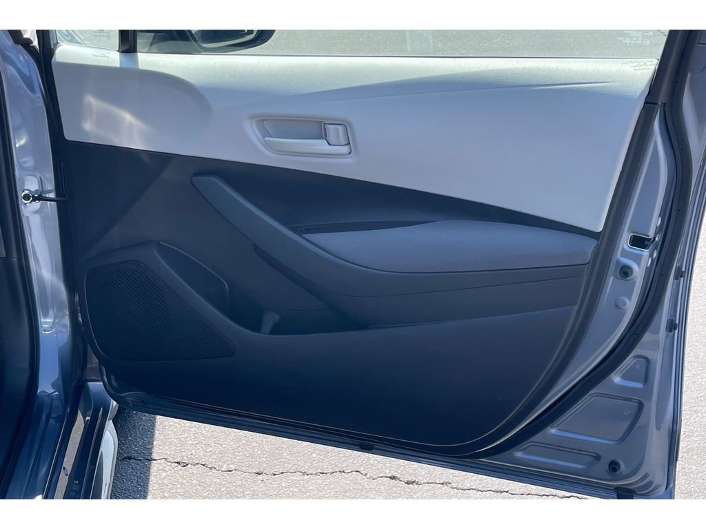 Used 2023 Toyota Corolla LE FWD image 19