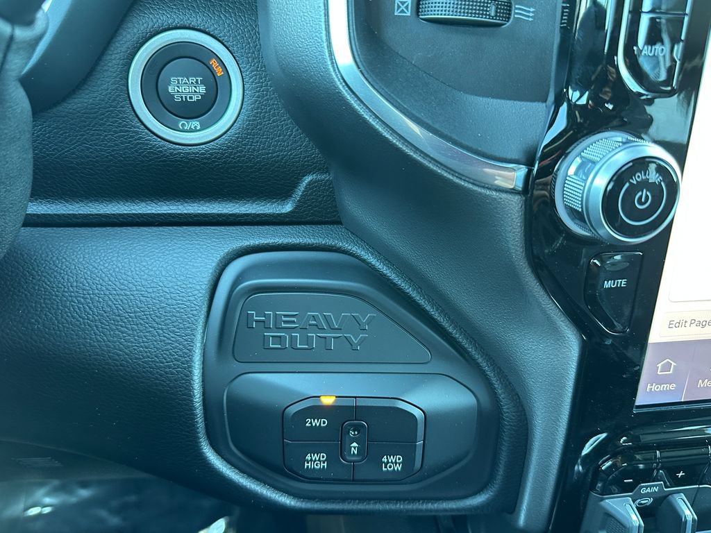 New 2026 RAM 2500 Laramie w/ Night Edition AWD/4WD image 28