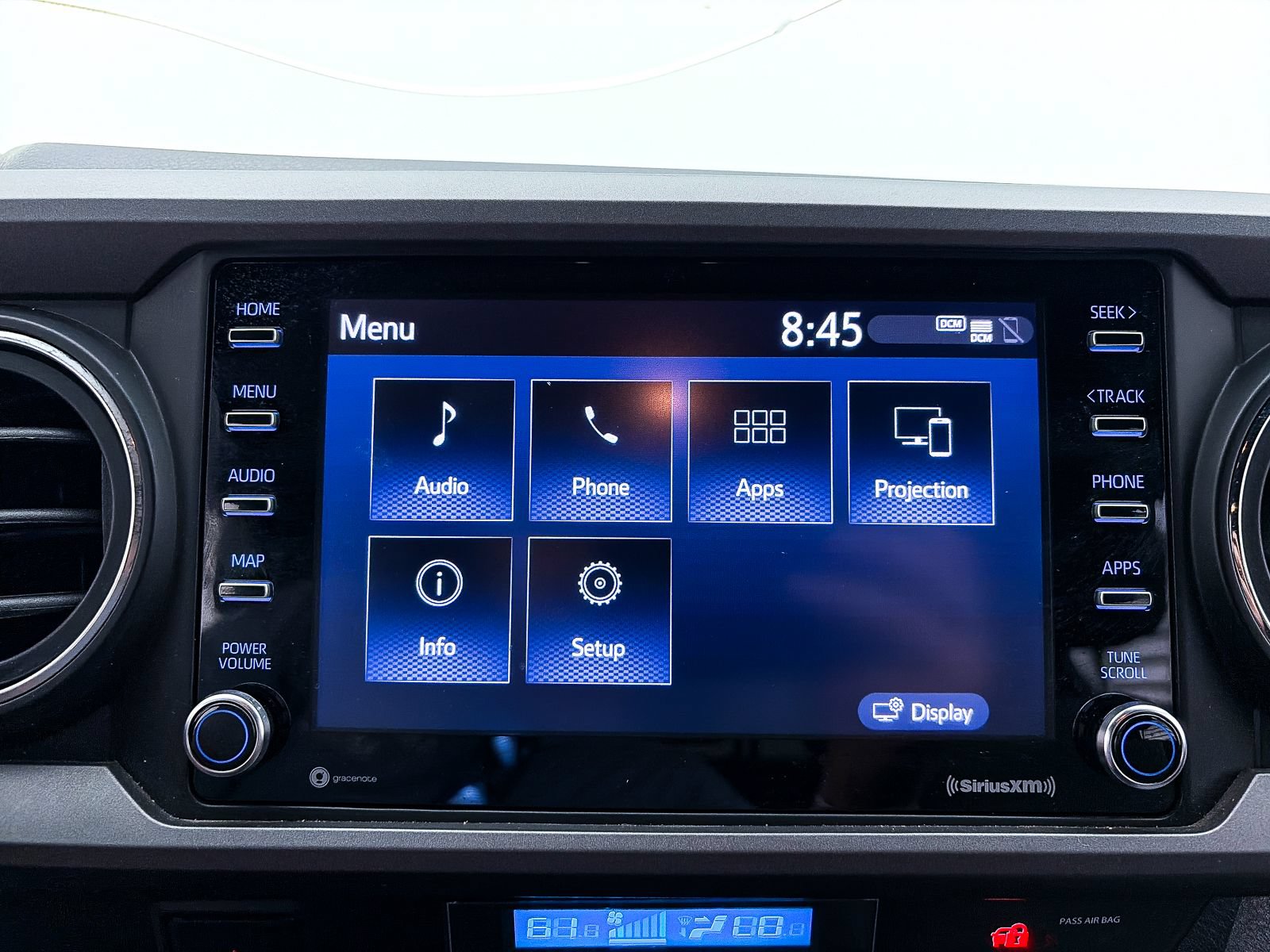 Used 2021 Toyota Tacoma TRD Off-Road w/ Technology Package RWD image 8