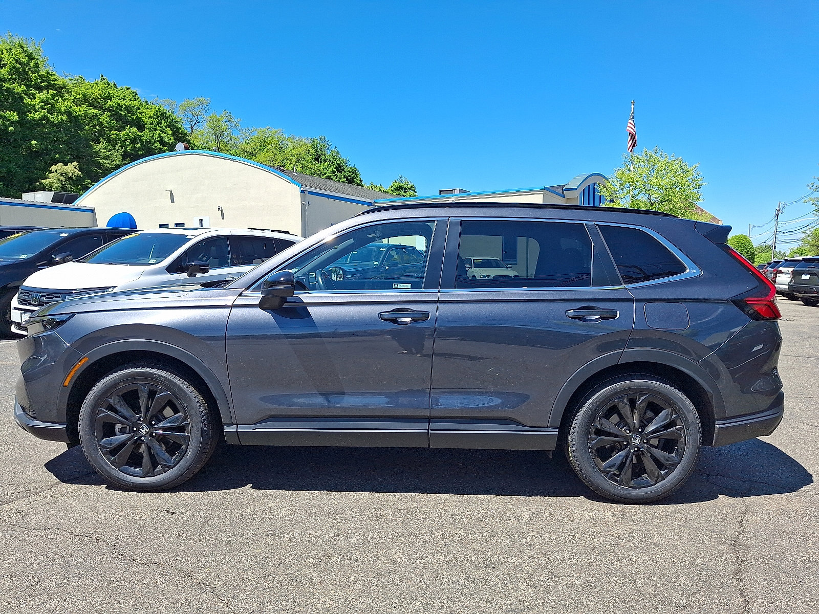 Used 2024 Honda CR-V Sport Touring image 10