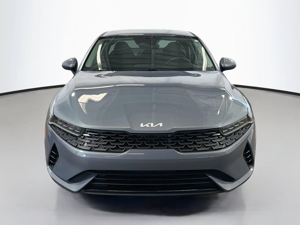 Used 2022 Kia K5 LX FWD image 2