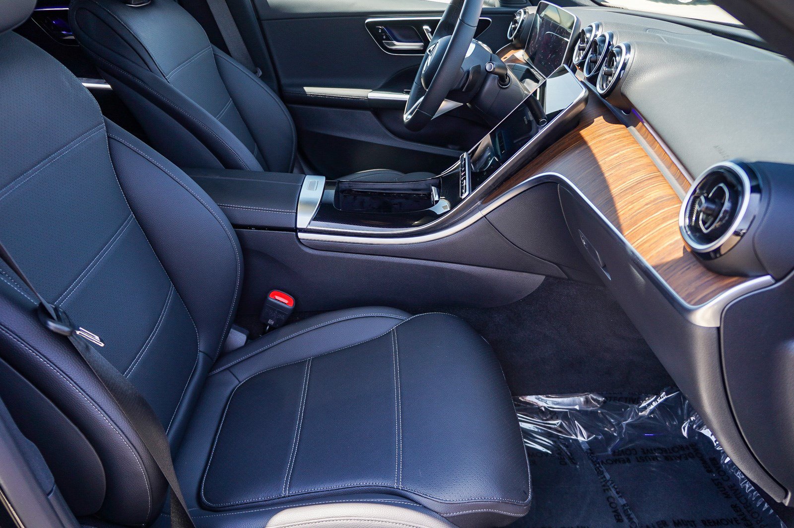 Used 2026 Mercedes-Benz C 300 Sedan image 21