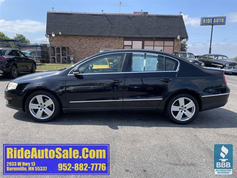 Used 2009 Volkswagen Passat Komfort FWD image 8