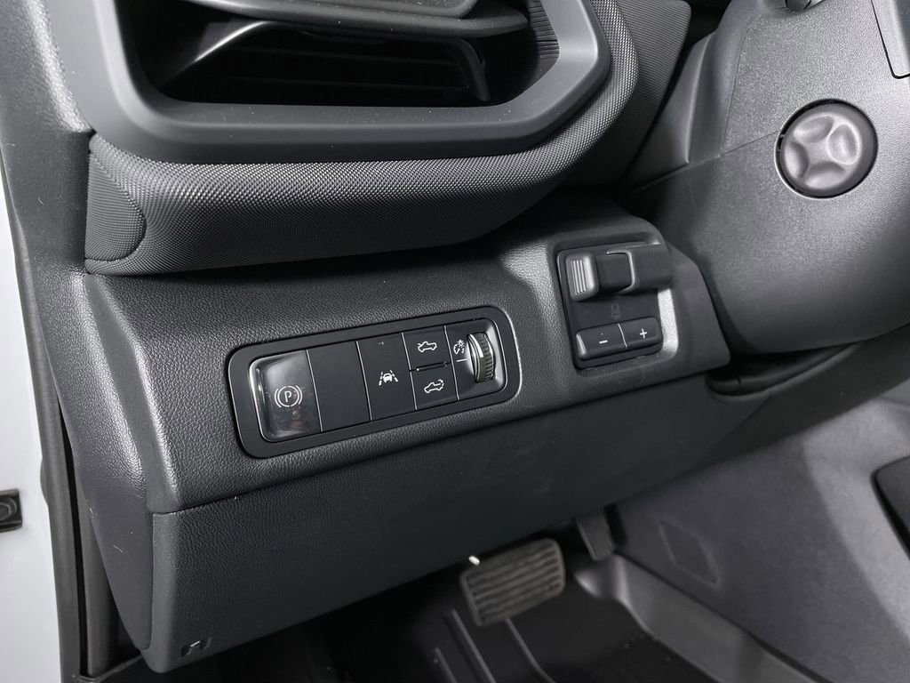 New 2025 Chevrolet Silverado EV LT image 20