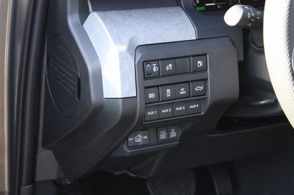 New 2025 Toyota Tacoma Trailhunter image 11