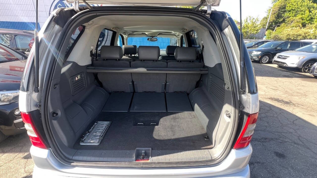 Used 1999 Mercedes-Benz ML 320 4MATIC image 26