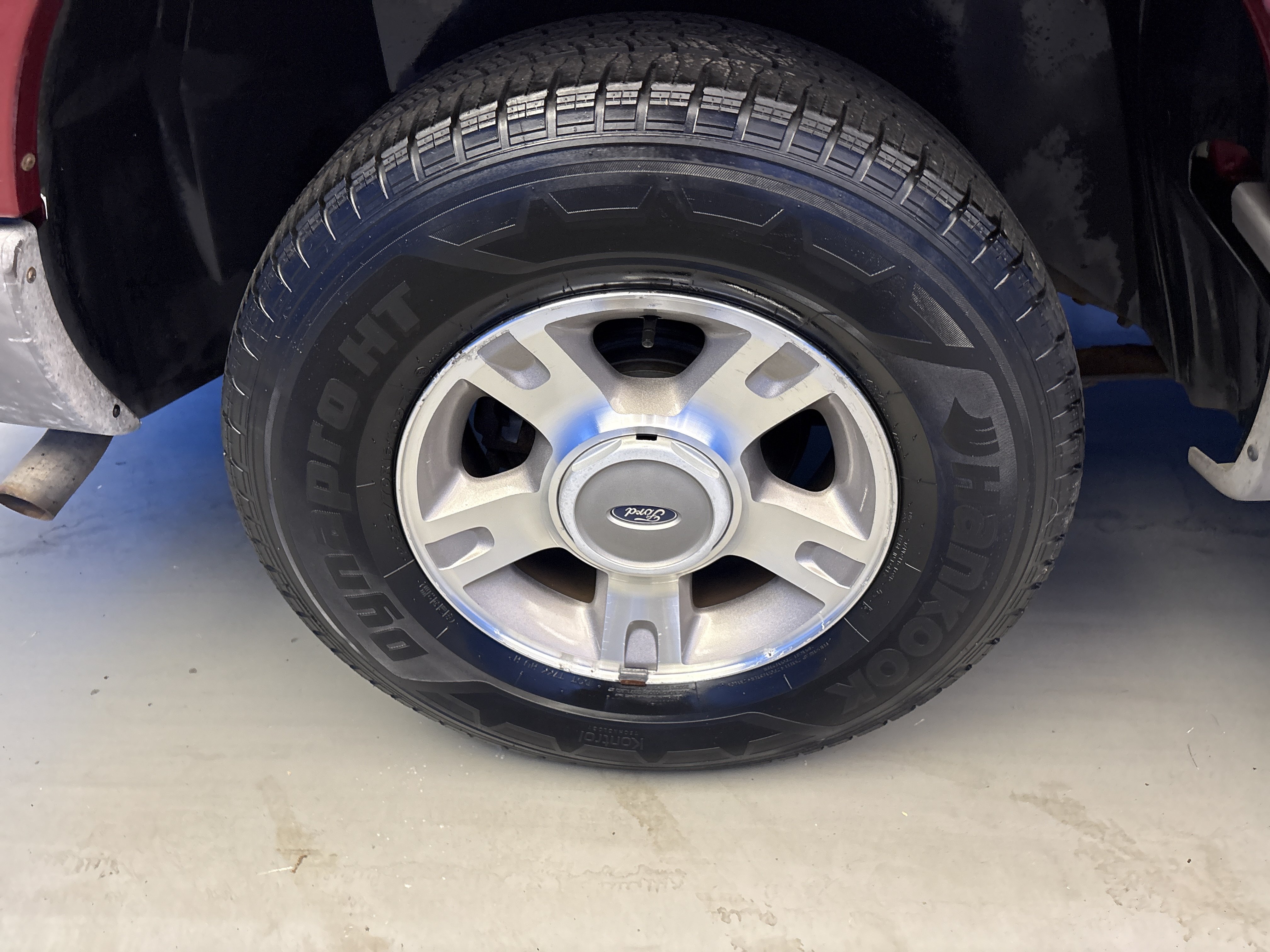 Used 2003 Ford Explorer Sport Trac XLS RWD image 8
