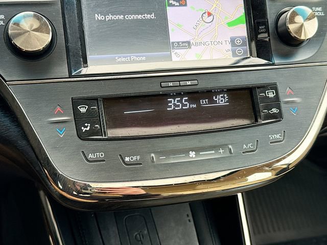 Used 2018 Toyota Avalon XLE Premium w/ All Weather Liner Package image 18