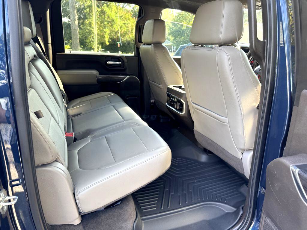 Used 2020 Chevrolet Silverado 2500 LTZ w/ LTZ Premium Package image 9