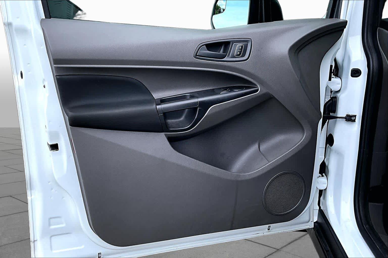 Used 2019 Ford Transit Connect XL FWD image 22